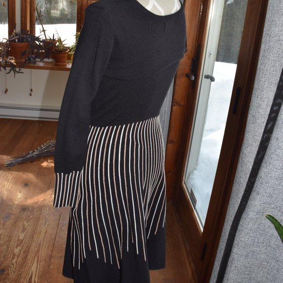 Midi RW&CO long sleeves dress - Picture 8 of 9